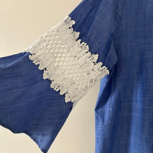 Lilly Pulitzer Amelia Island Flounce Sleeve Top Coastal Blue Lace Accent Size L - Picture 8 of 13